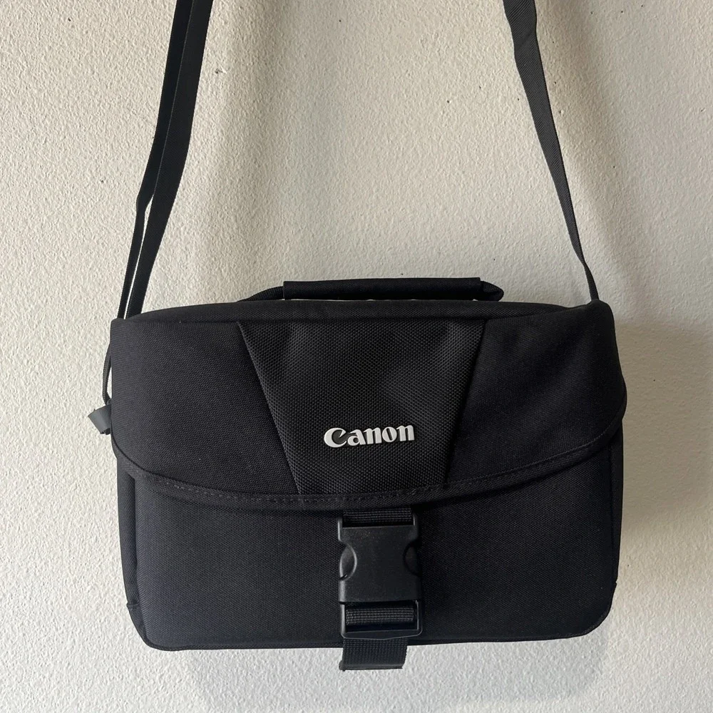 Canon Professional Camera Bag With Shoulder Strap